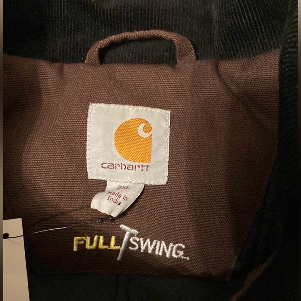 Brand new 2XL Carhartt full swing jacket - Picture 2 of 5